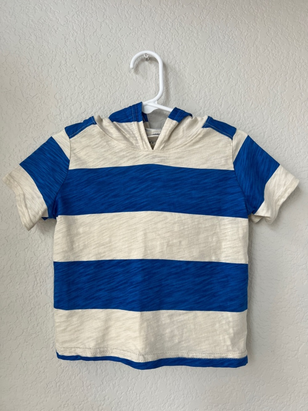 New✨Carter’s cotton Toddler blue striped shirt